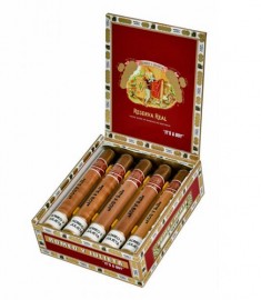 Romeo y Julieta Reserva Real It's a Boy