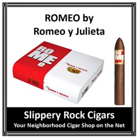 ROMEO by Romeo y Julieta Piramides